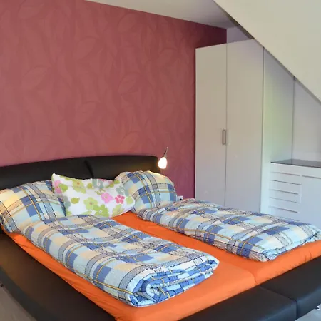 Strandvilla Silvia Haus 1 * Goehren (Ruegen)